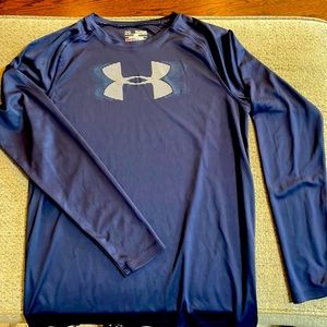 Underarmour Youth shirt